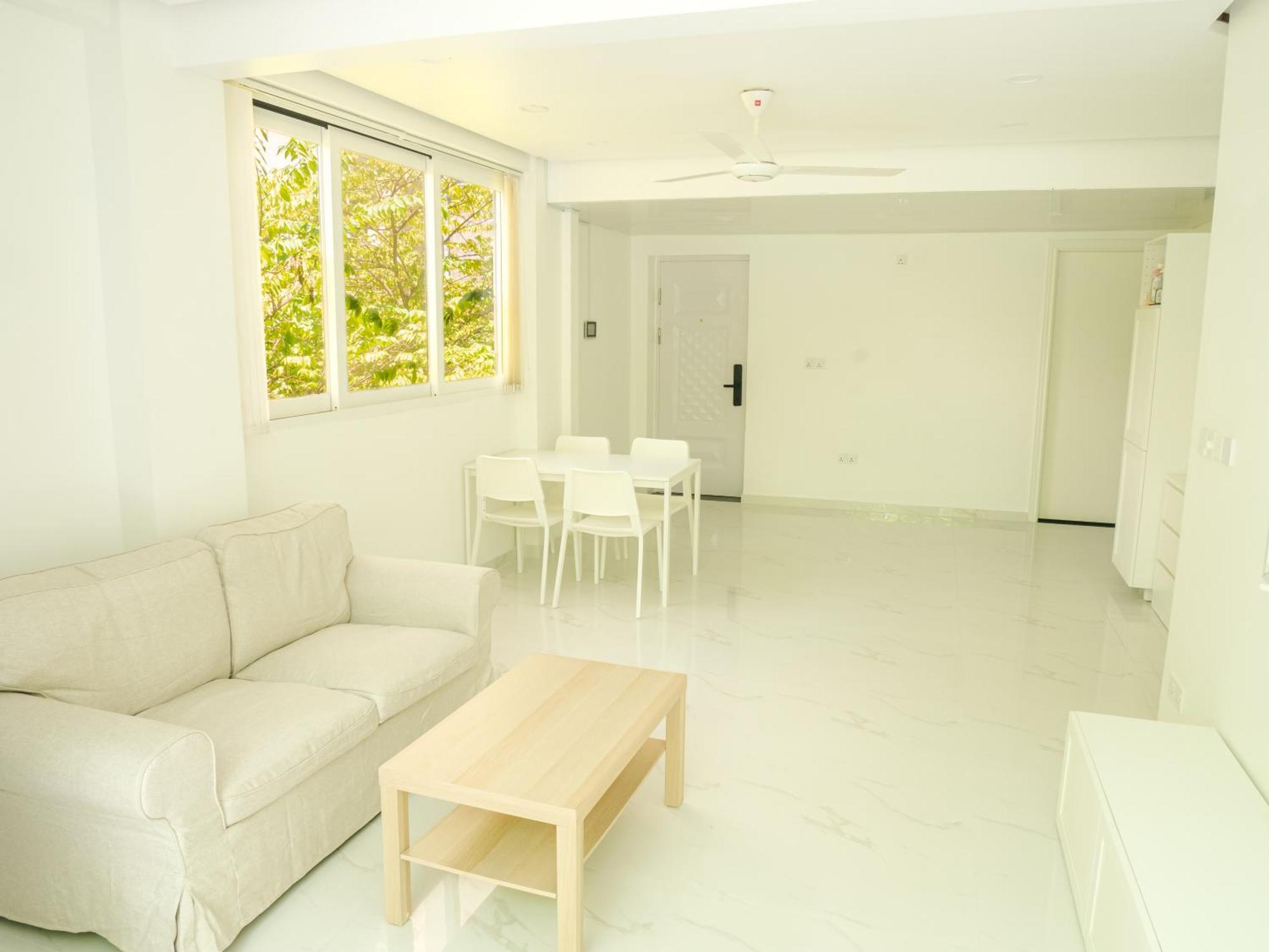 Beachfront Apartment ماليه المظهر الخارجي الصورة